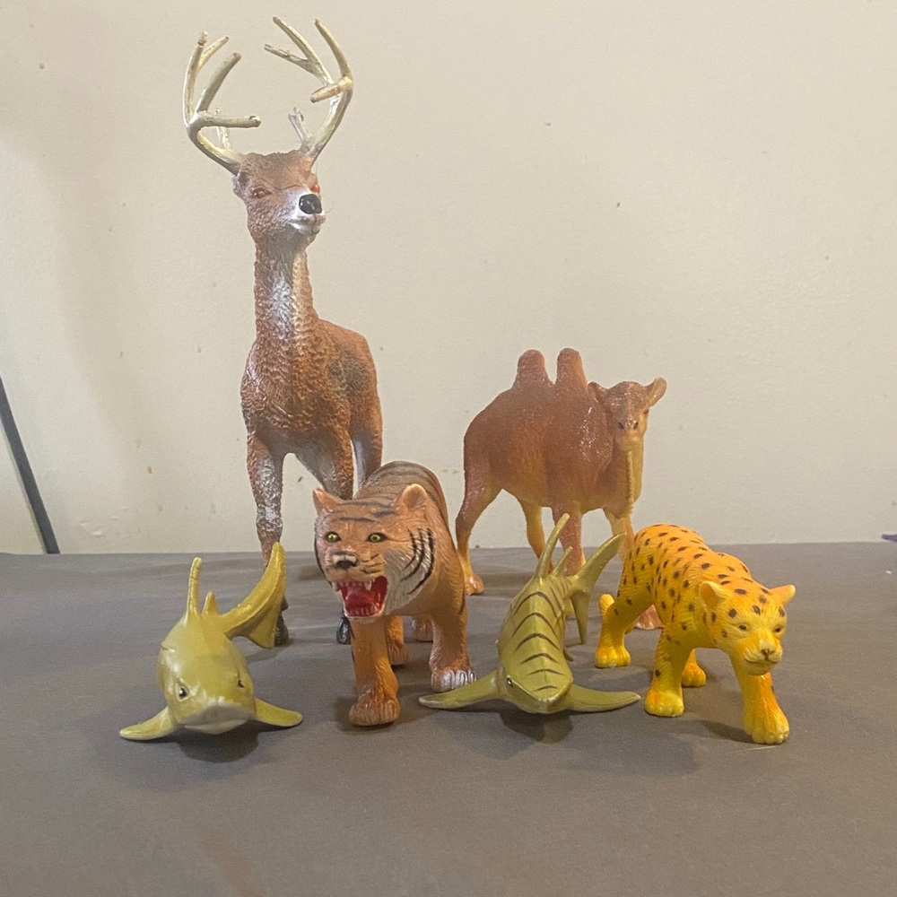 Vintage Wildlife Animal Figurine Lot - 6 Pc Set (Deer, Tiger, Camel, Sharks)